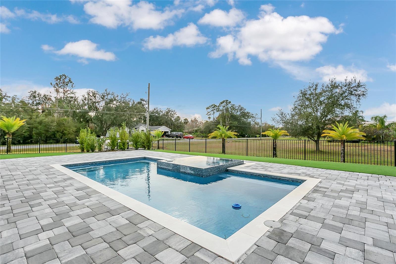 Image 22 of 32 For 18965 Sheldon Street