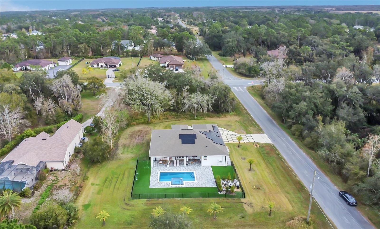 Image 27 of 32 For 18965 Sheldon Street