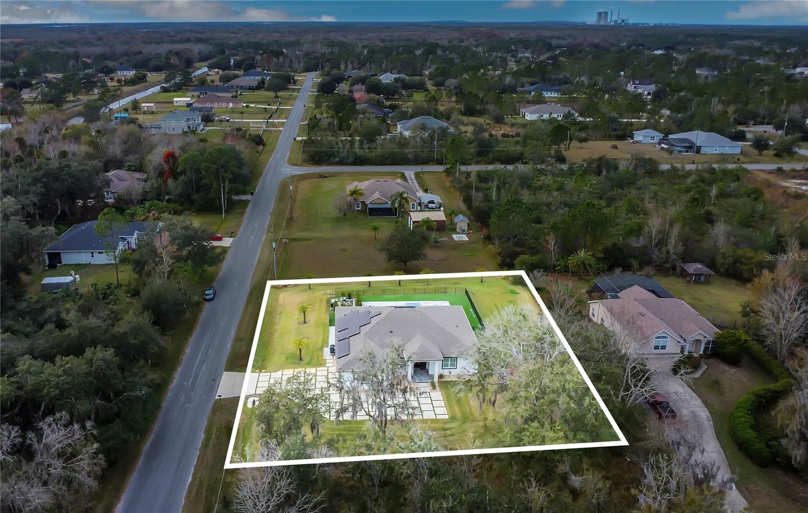 Image 29 of 32 For 18965 Sheldon Street