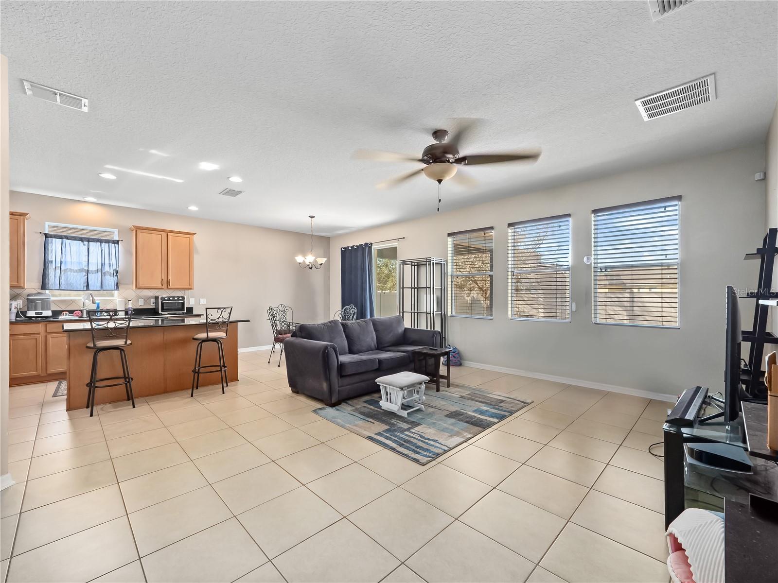 Image 3 of 20 For 3706 Mystic Place