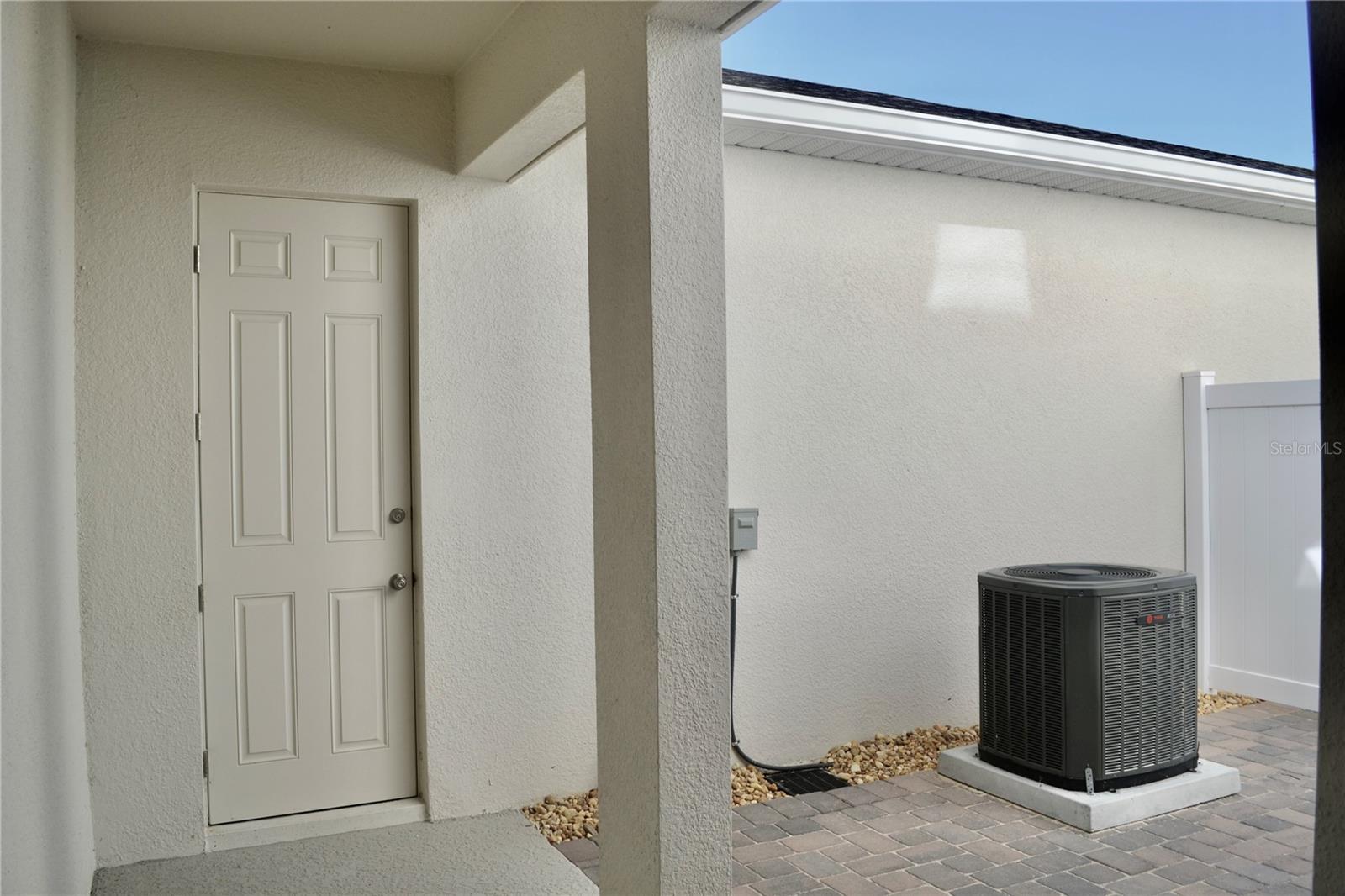 Image 13 of 26 For 16430 Tangerine Mesa Drive