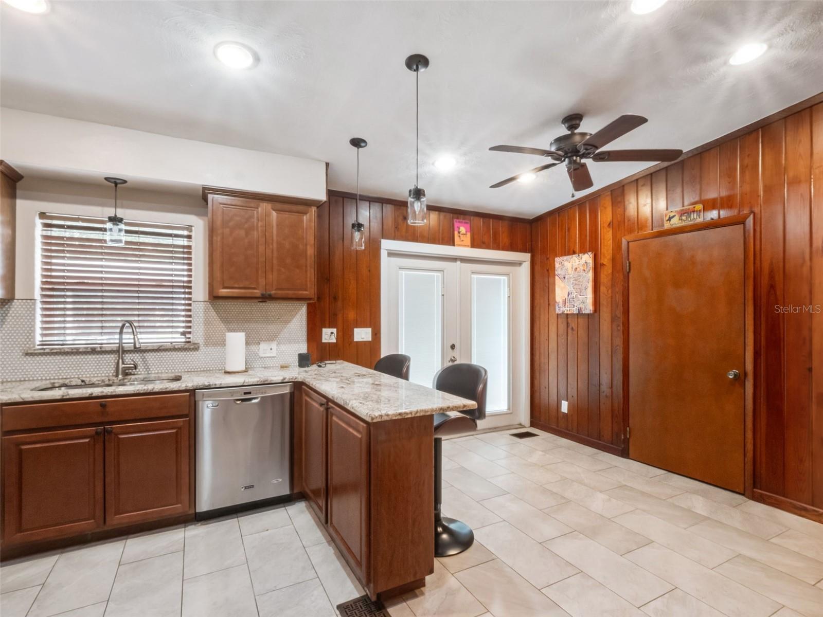 Image 11 of 28 For 2819 Rogan Road