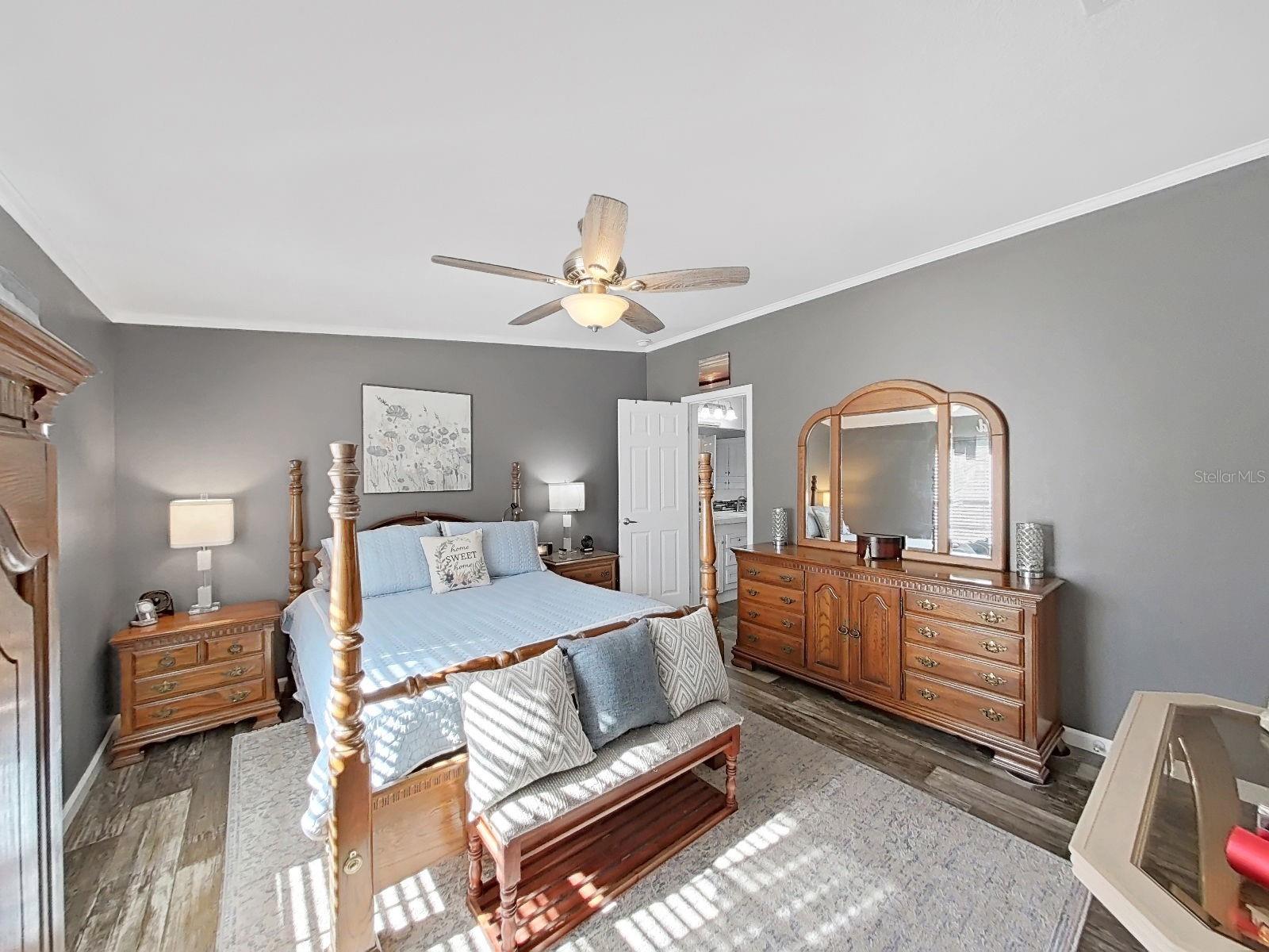 Image 20 of 38 For 7381 Western Circle