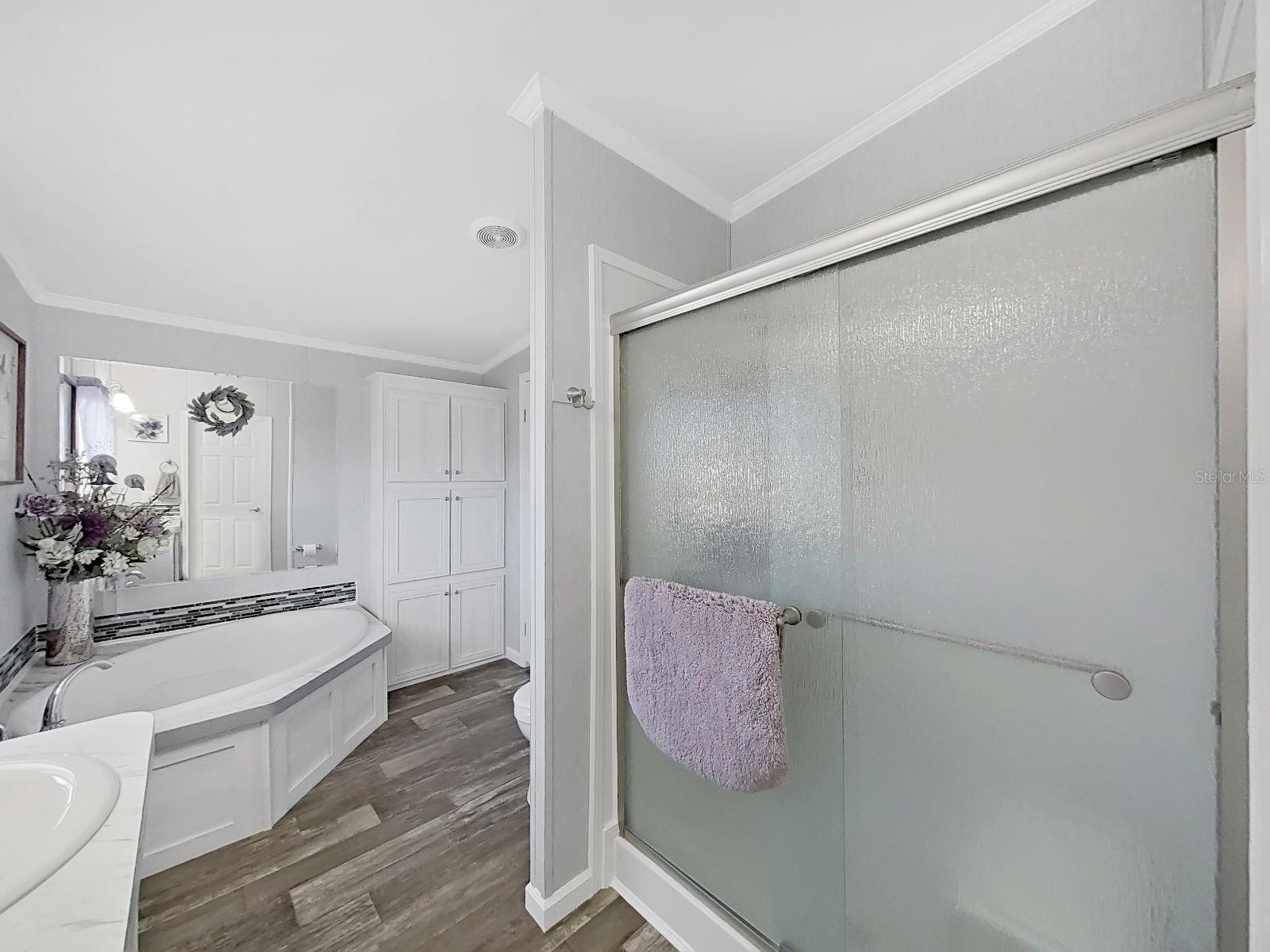 Image 23 of 38 For 7381 Western Circle