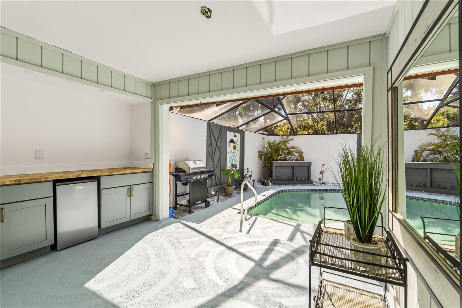 Image 30 of 37 For 4938 Samoa Circle 6