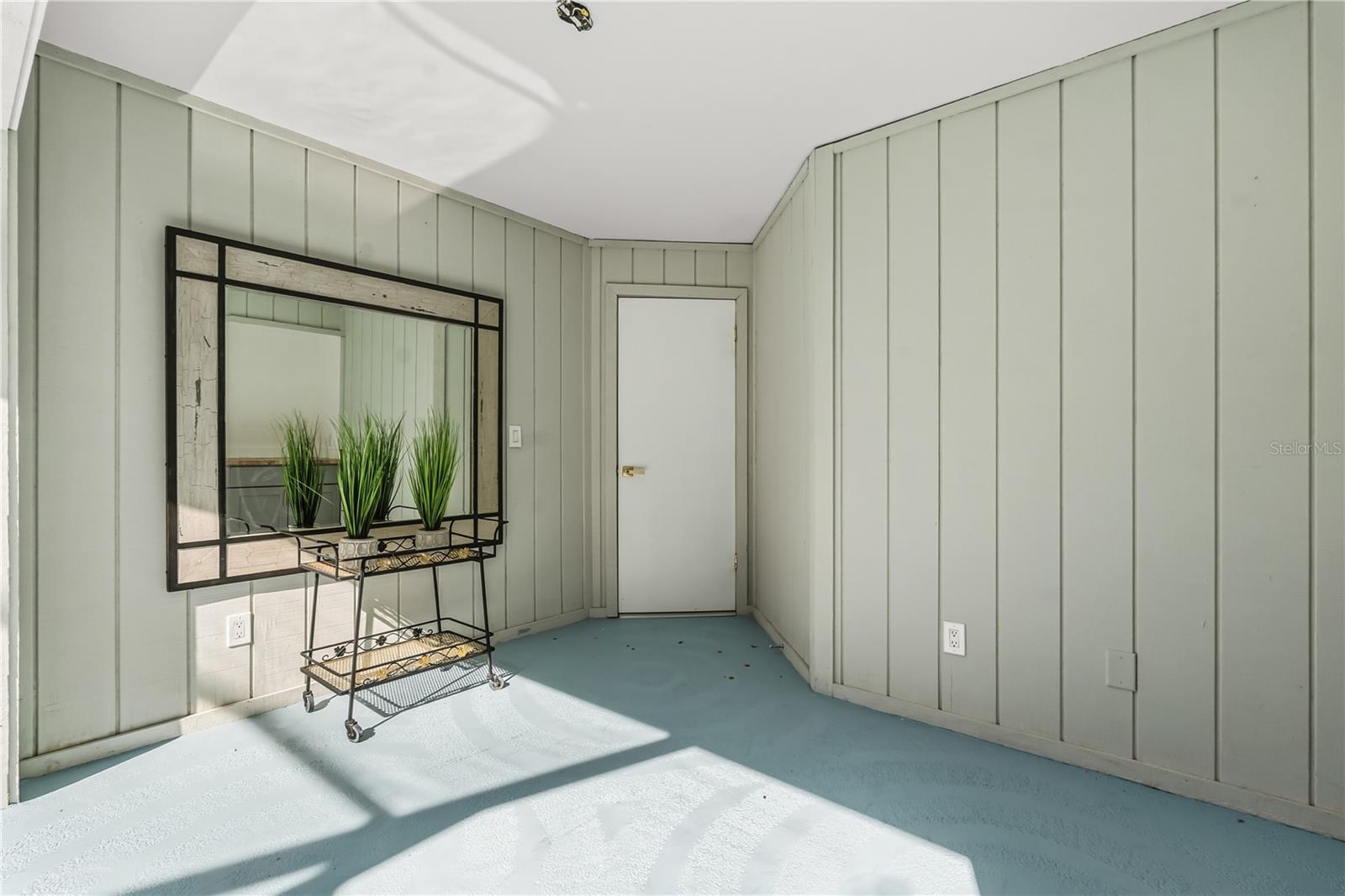 Image 32 of 37 For 4938 Samoa Circle 6