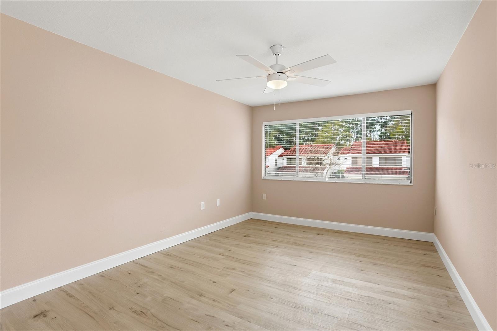 Image 21 of 43 For 5059 Ernst Court 12