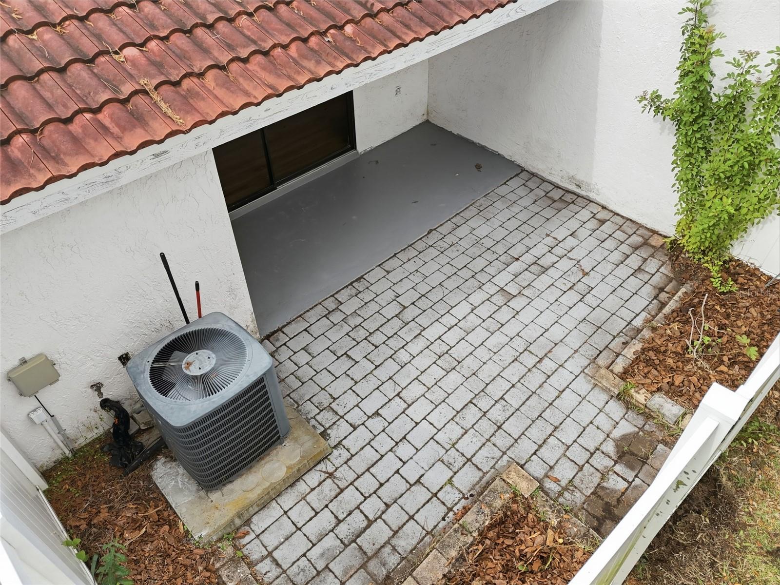 Image 27 of 43 For 5059 Ernst Court 12