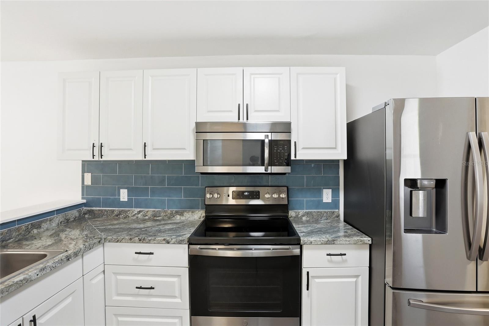 Image 9 of 43 For 5059 Ernst Court 12