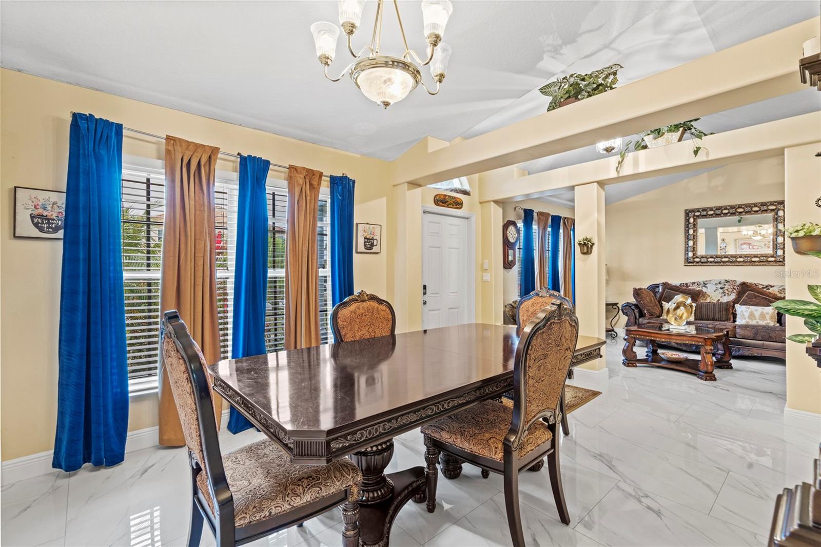 Image 11 of 46 For 4239 Callicoe Street