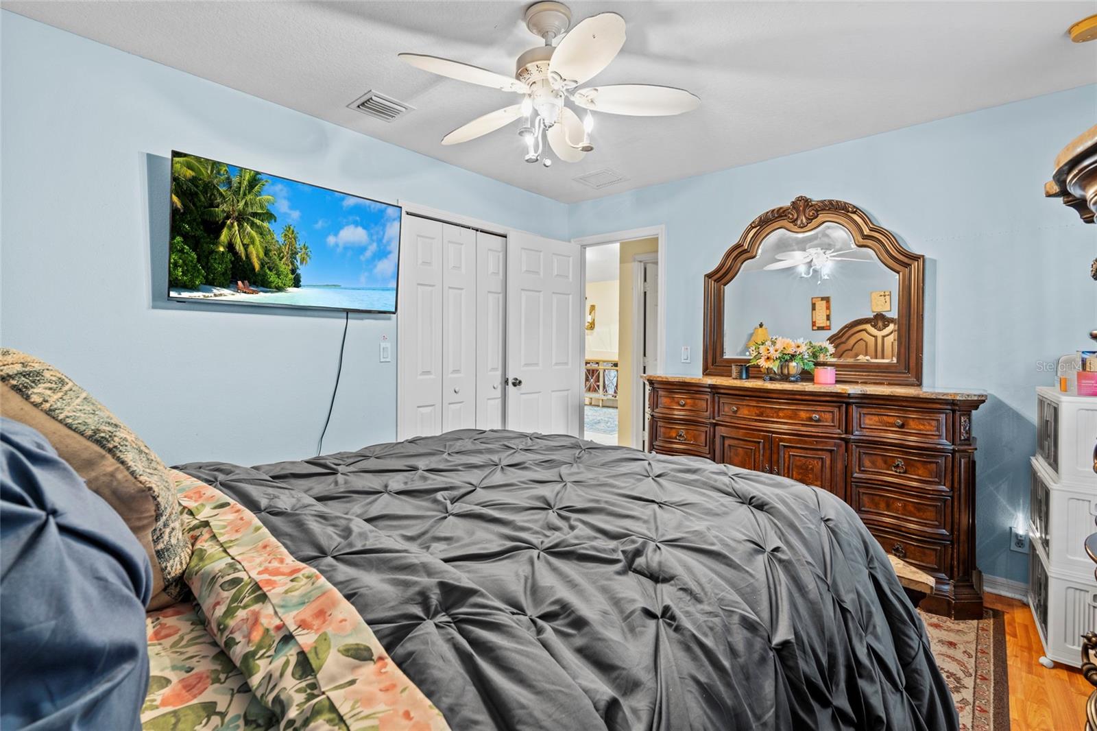 Image 30 of 46 For 4239 Callicoe Street