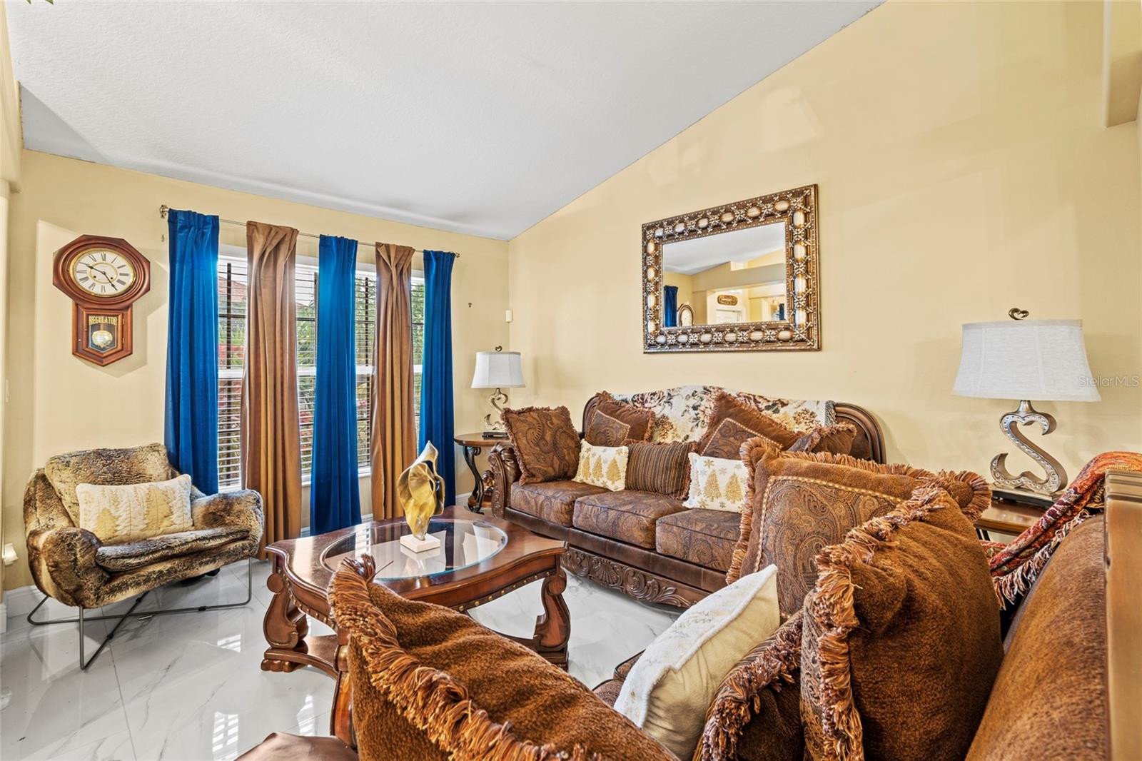 Image 7 of 46 For 4239 Callicoe Street