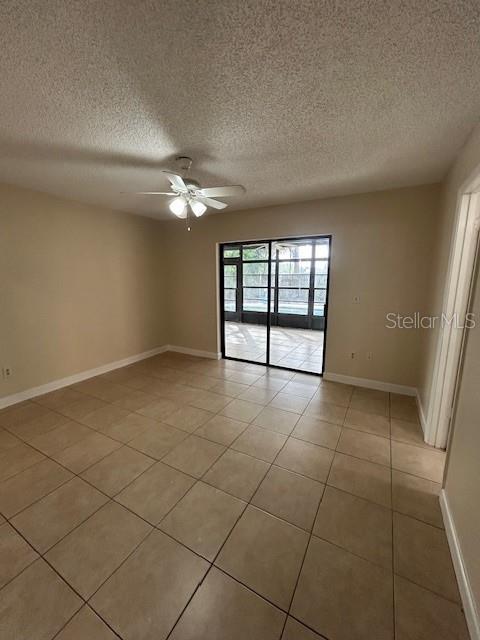 Image 10 of 21 For 718 Holbrook Circle