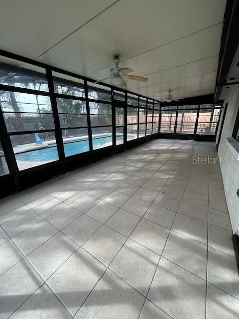 Image 17 of 21 For 718 Holbrook Circle