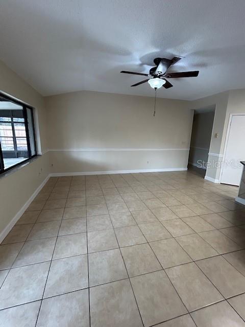 Image 7 of 21 For 718 Holbrook Circle