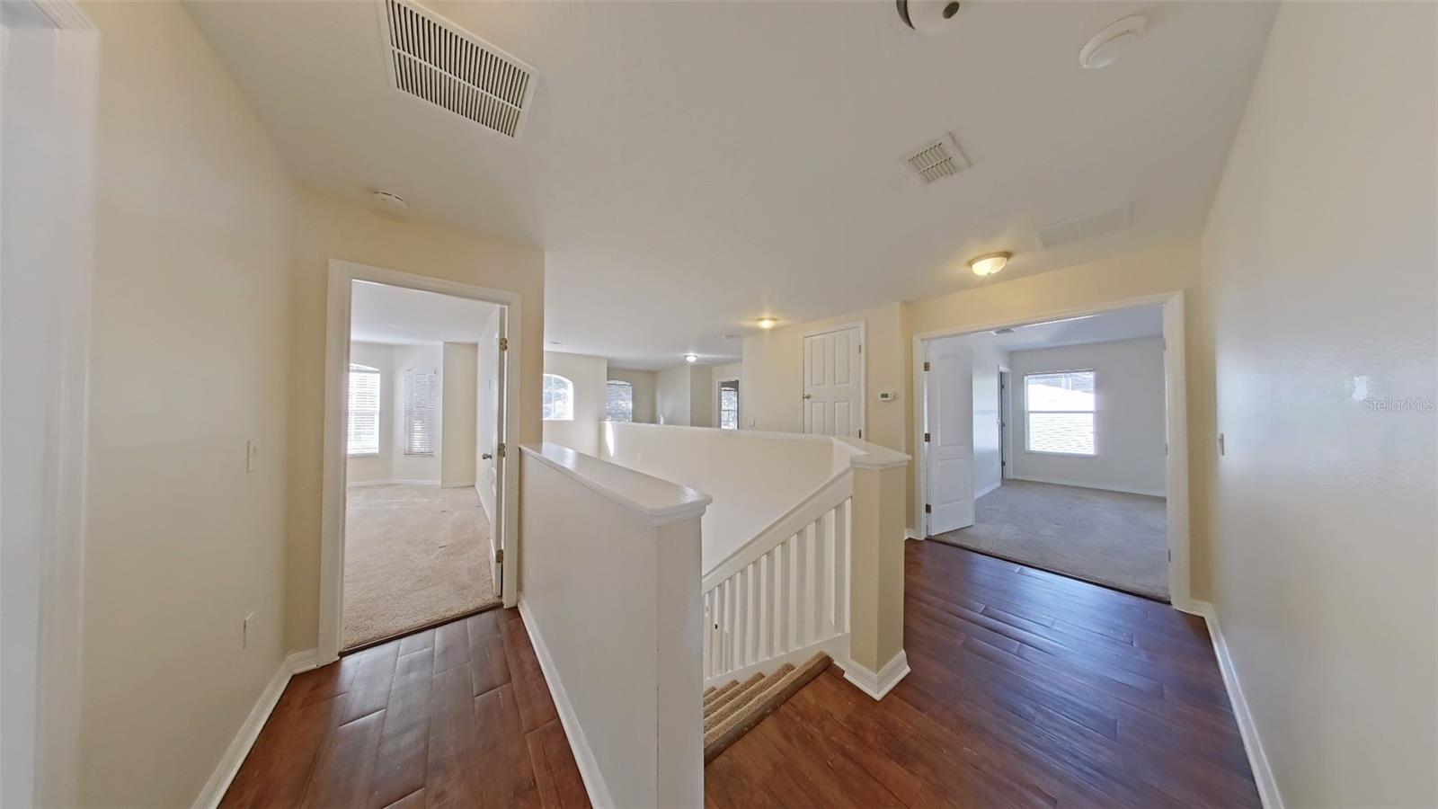 Image 10 of 21 For 902 Henley Circle