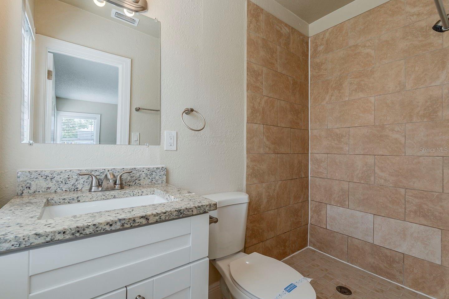 Image 24 of 33 For 1524 13th Avenue S