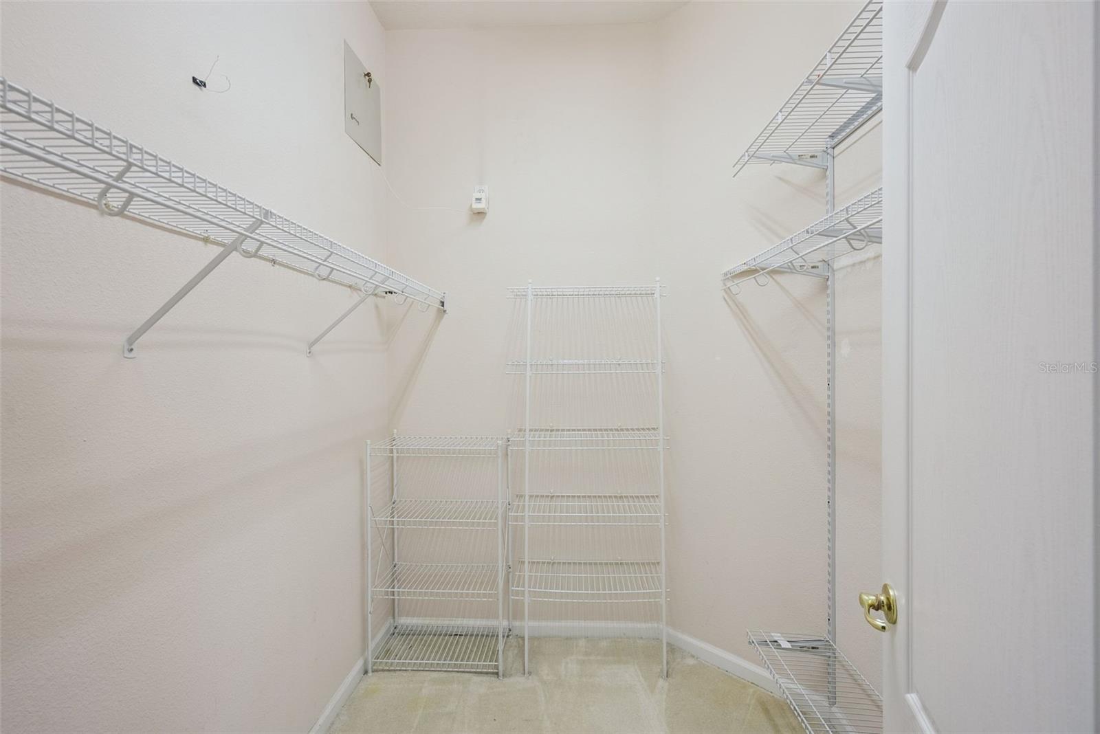 Image 25 of 34 For 513 Sand Wedge Loop