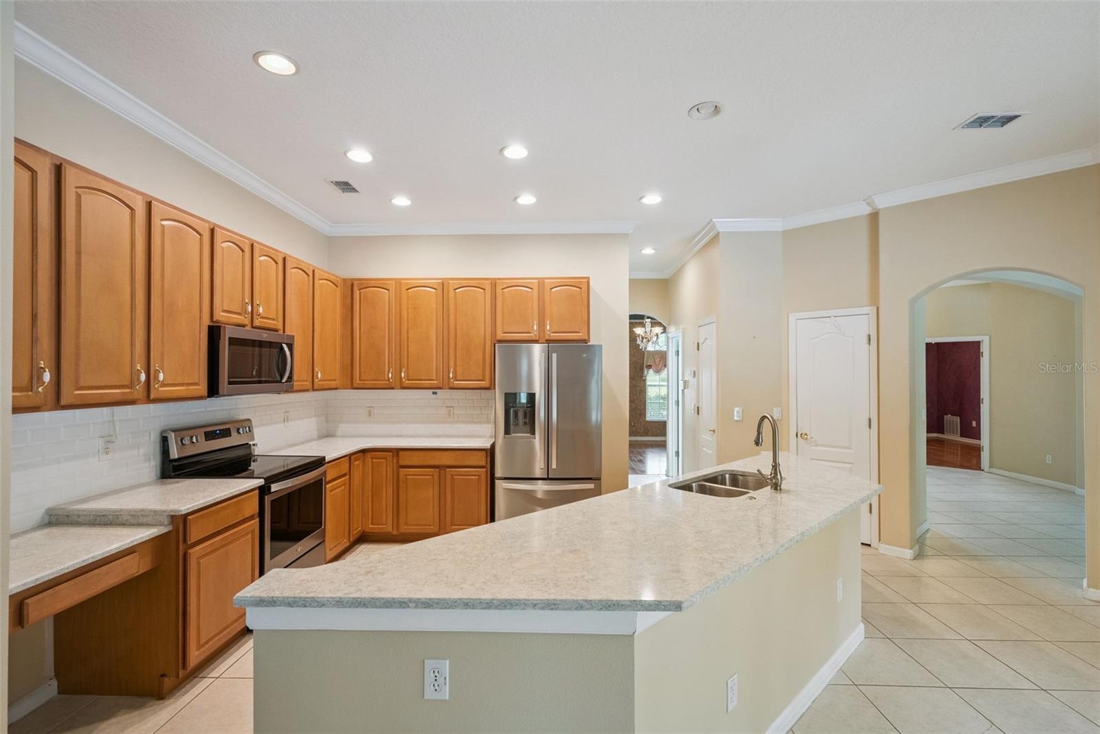 Image 3 of 34 For 513 Sand Wedge Loop