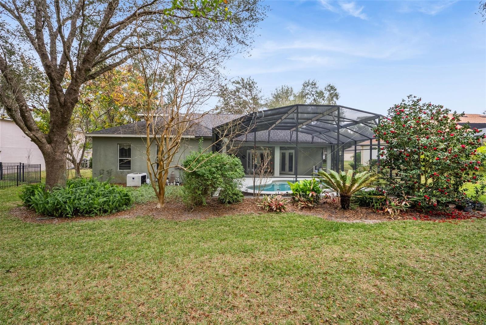 Image 34 of 34 For 513 Sand Wedge Loop