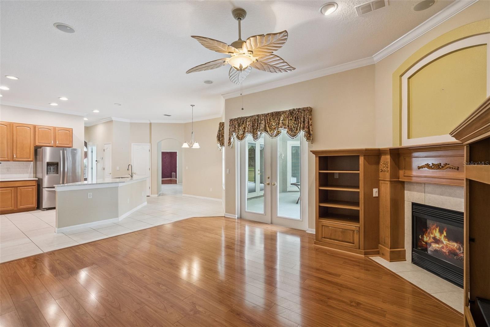 Image 5 of 34 For 513 Sand Wedge Loop