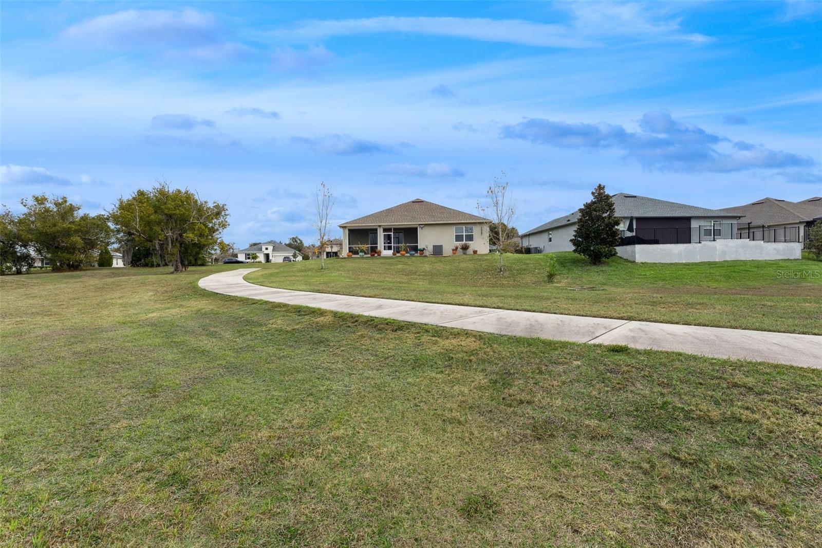 Image 30 of 51 For 10454 Spring Lake Drive