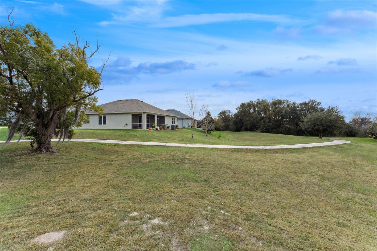 Image 31 of 51 For 10454 Spring Lake Drive