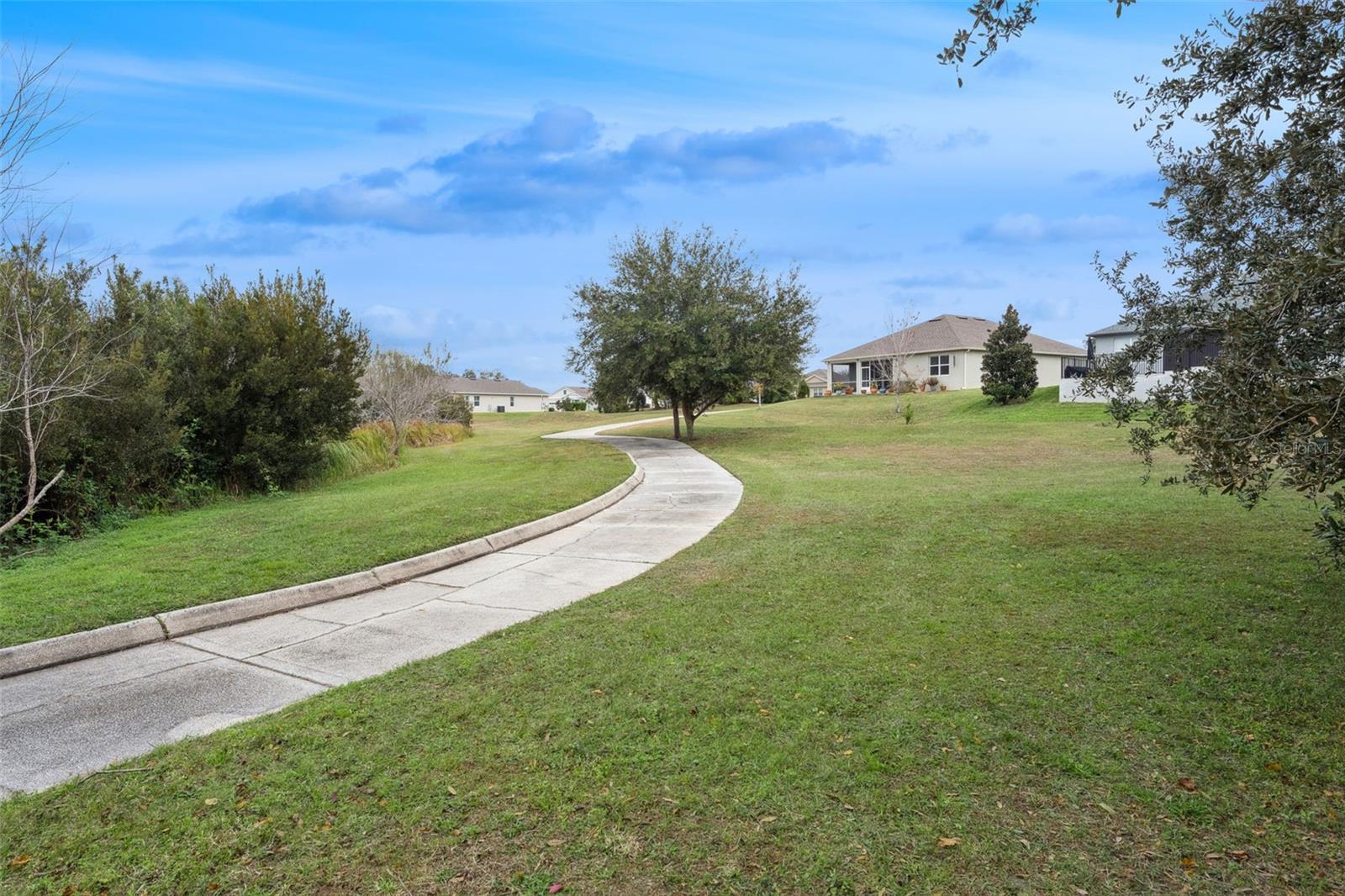 Image 35 of 51 For 10454 Spring Lake Drive