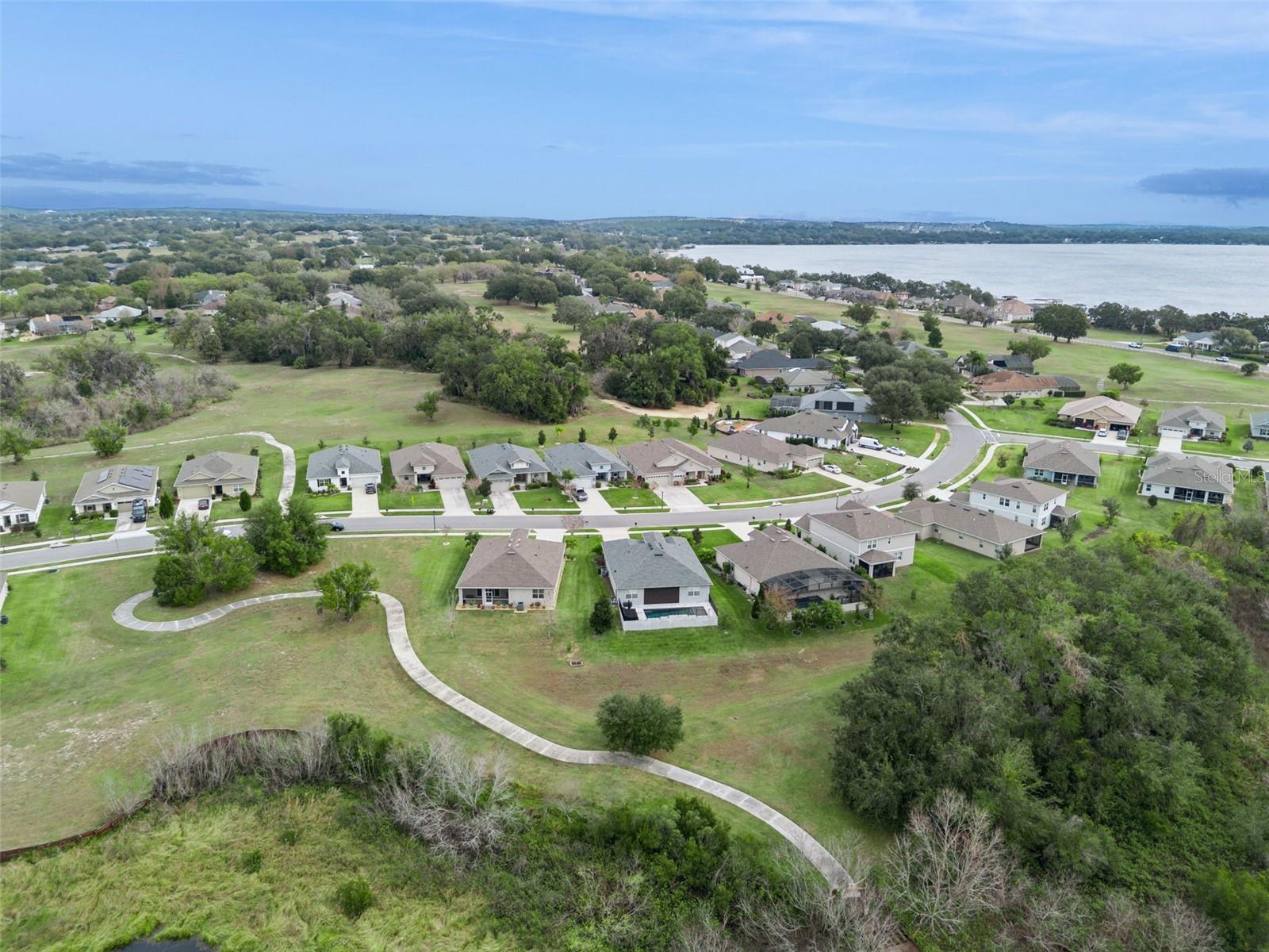 Image 48 of 51 For 10454 Spring Lake Drive