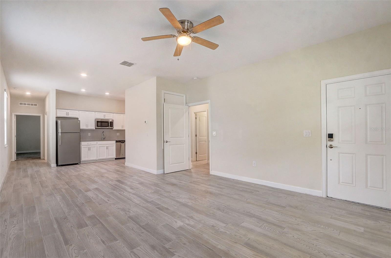 Image 15 of 42 For 2321 Crescent Moon Street