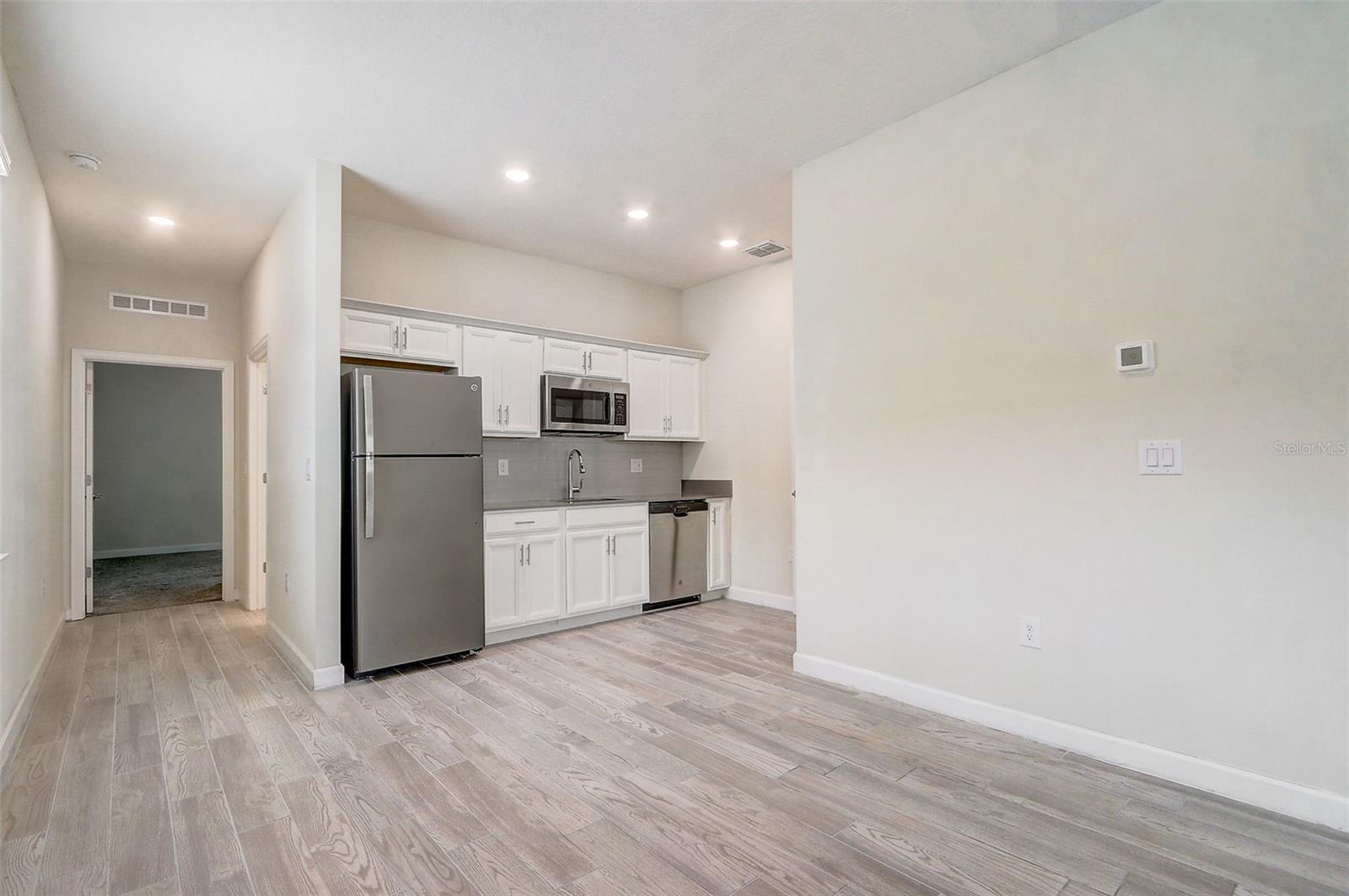 Image 17 of 42 For 2321 Crescent Moon Street