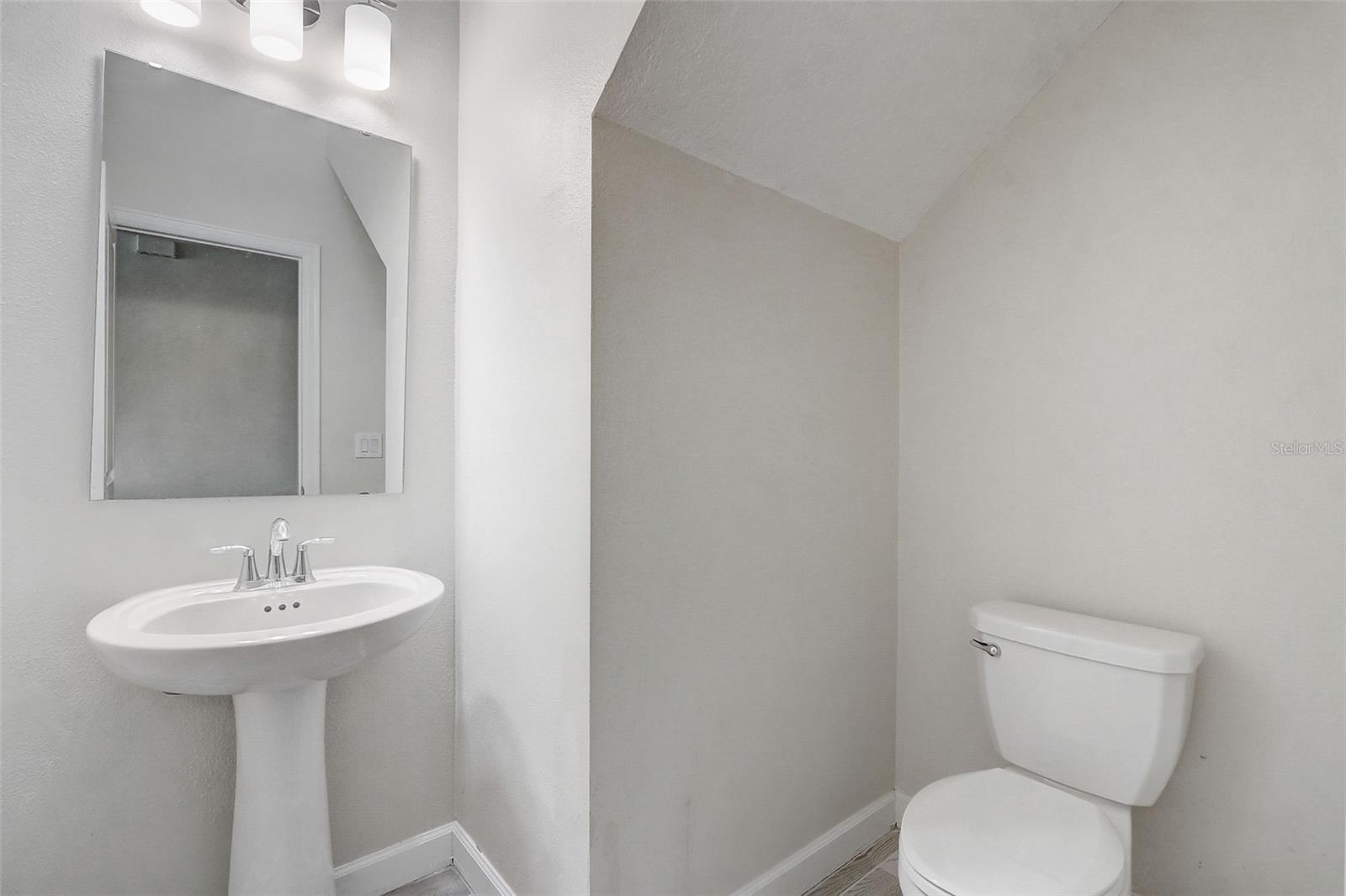 Image 22 of 42 For 2321 Crescent Moon Street