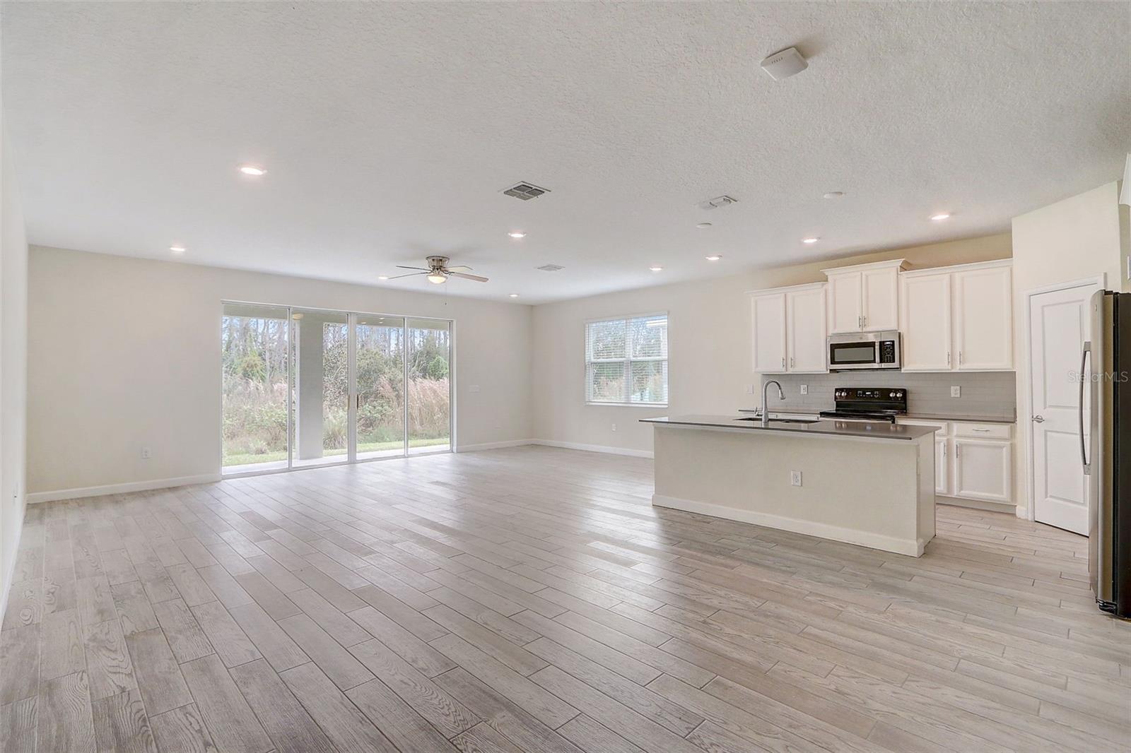 Image 6 of 42 For 2321 Crescent Moon Street