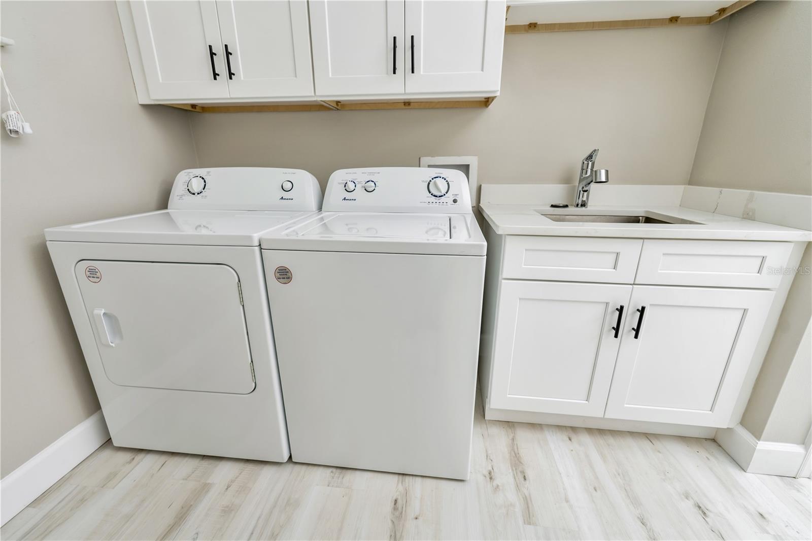 Image 40 of 47 For 1011 Johnston Road Se