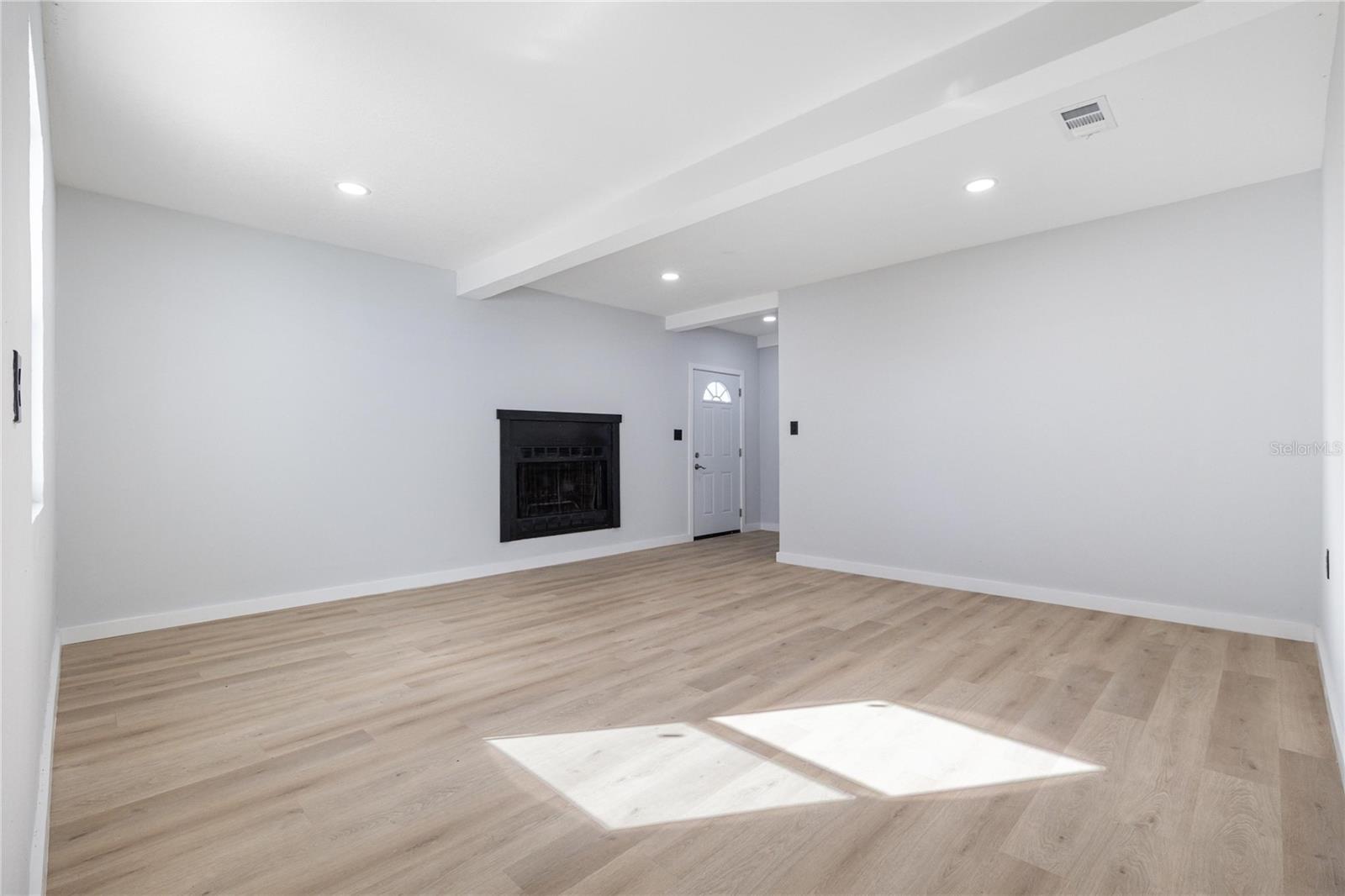 Image 10 of 55 For 1401 Moselle Avenue