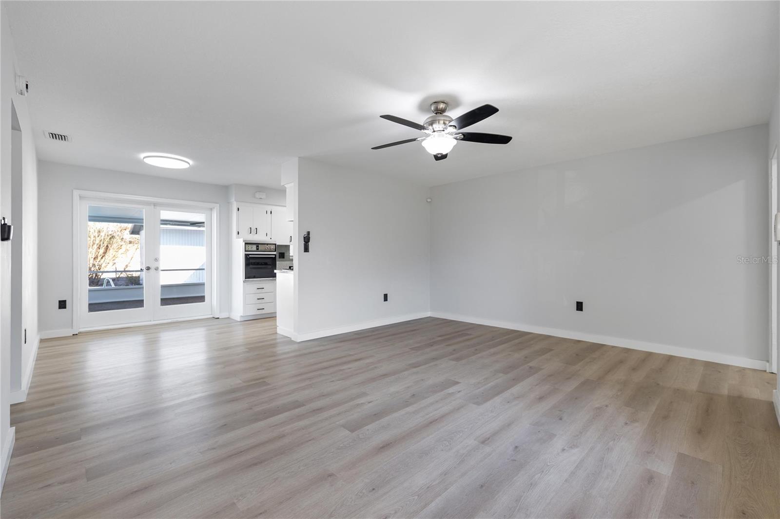 Image 21 of 55 For 1401 Moselle Avenue