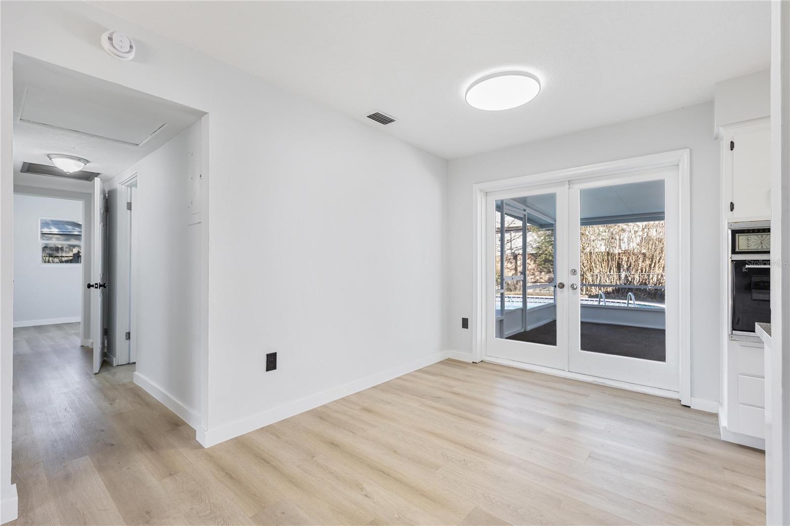 Image 22 of 55 For 1401 Moselle Avenue