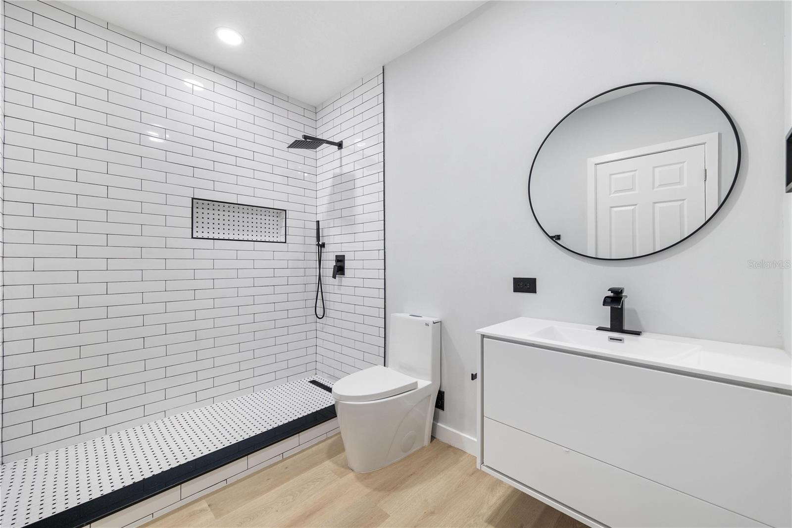 Image 26 of 55 For 1401 Moselle Avenue