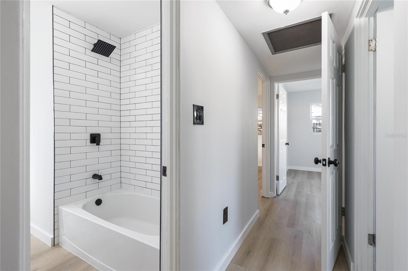 Image 31 of 55 For 1401 Moselle Avenue