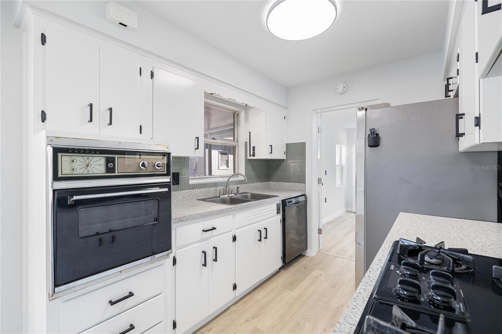 Image 4 of 55 For 1401 Moselle Avenue