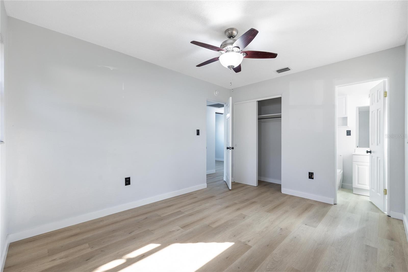 Image 40 of 55 For 1401 Moselle Avenue