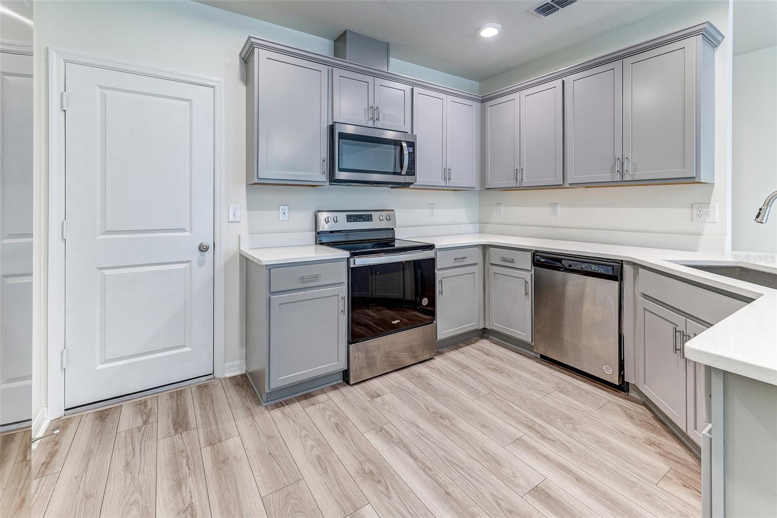 Image 17 of 53 For 2365 Carrabelle Way