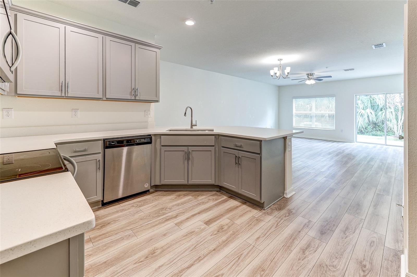 Image 18 of 53 For 2365 Carrabelle Way