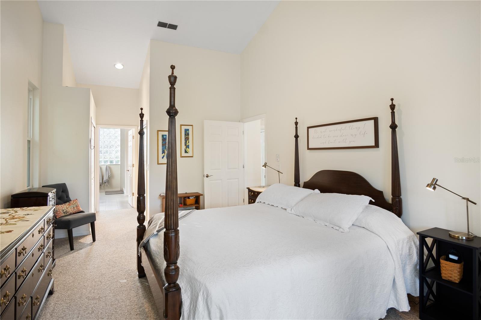 Image 29 of 62 For 14962 Faversham Circle