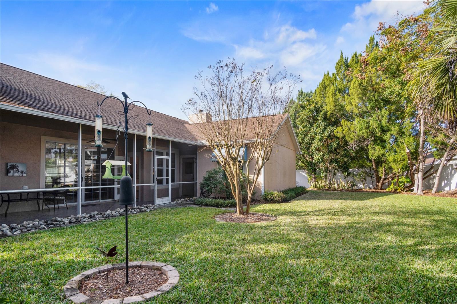 Image 40 of 62 For 14962 Faversham Circle