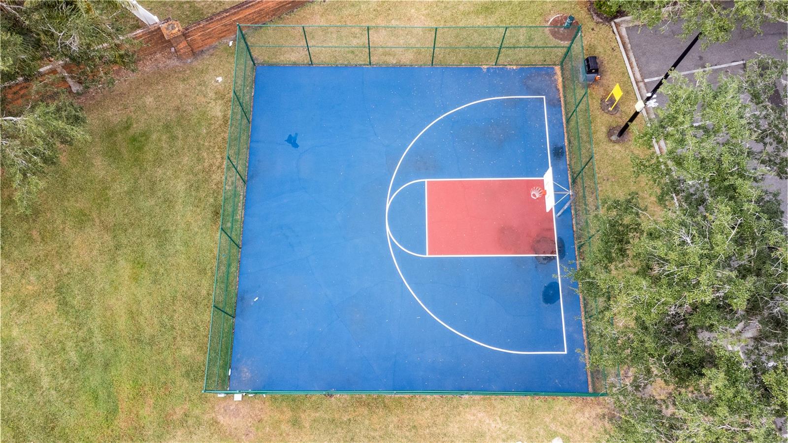 Image 54 of 62 For 14962 Faversham Circle