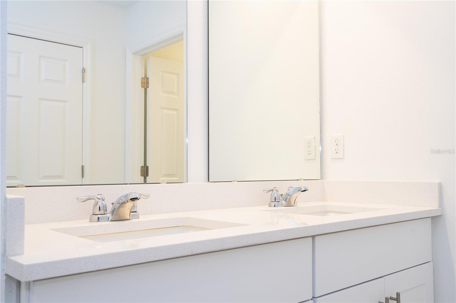 Image 57 of 78 For 4329 Eagle Trail Bend