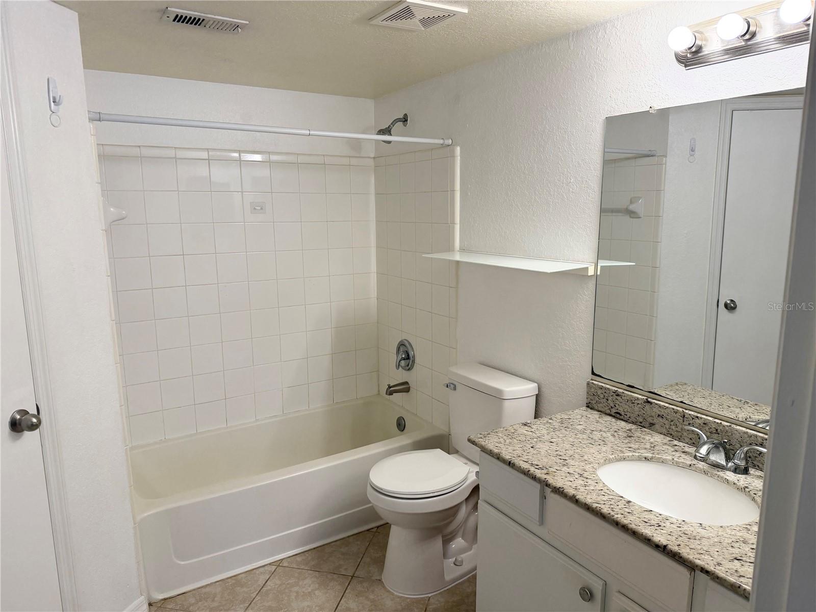 Image 10 of 23 For 2206 Antigua Place 1015