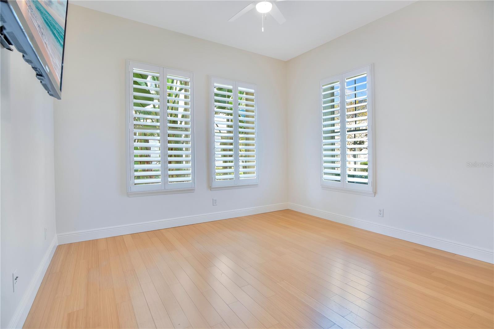 Image 23 of 33 For 3632 Upper Union Road