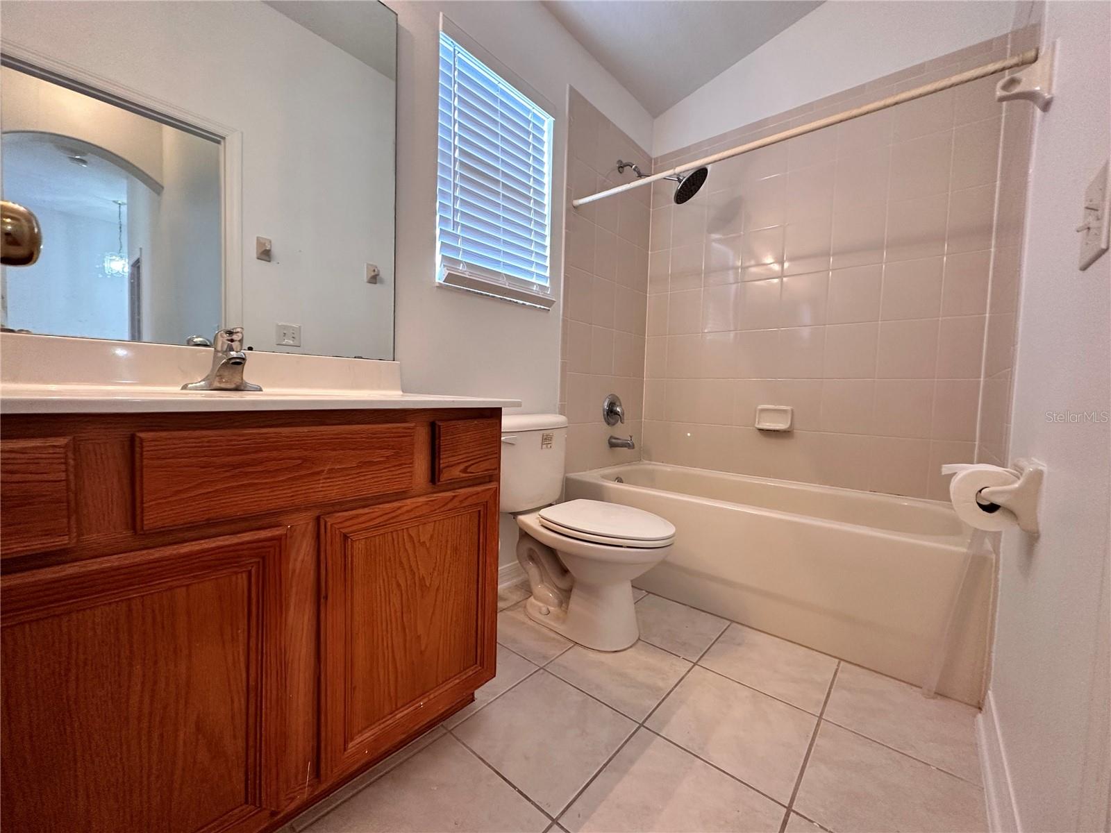 Image 14 of 21 For 2718 Lucas Lakes Lane